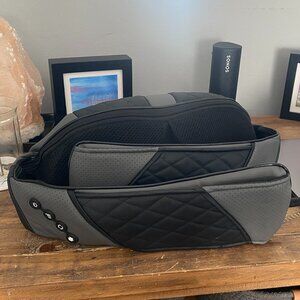 Resteck neck and shoulder massager